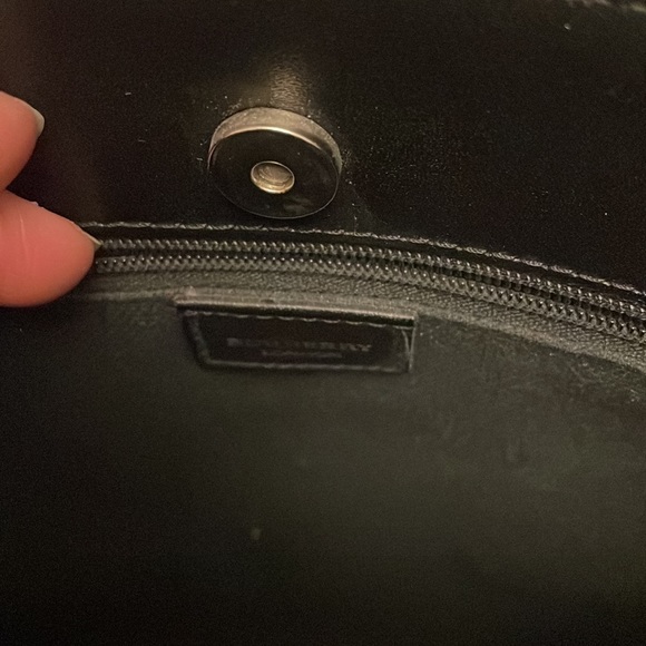 Burberry London Nova Check PVC Leather Tote Handbag - Picture 9 of 10